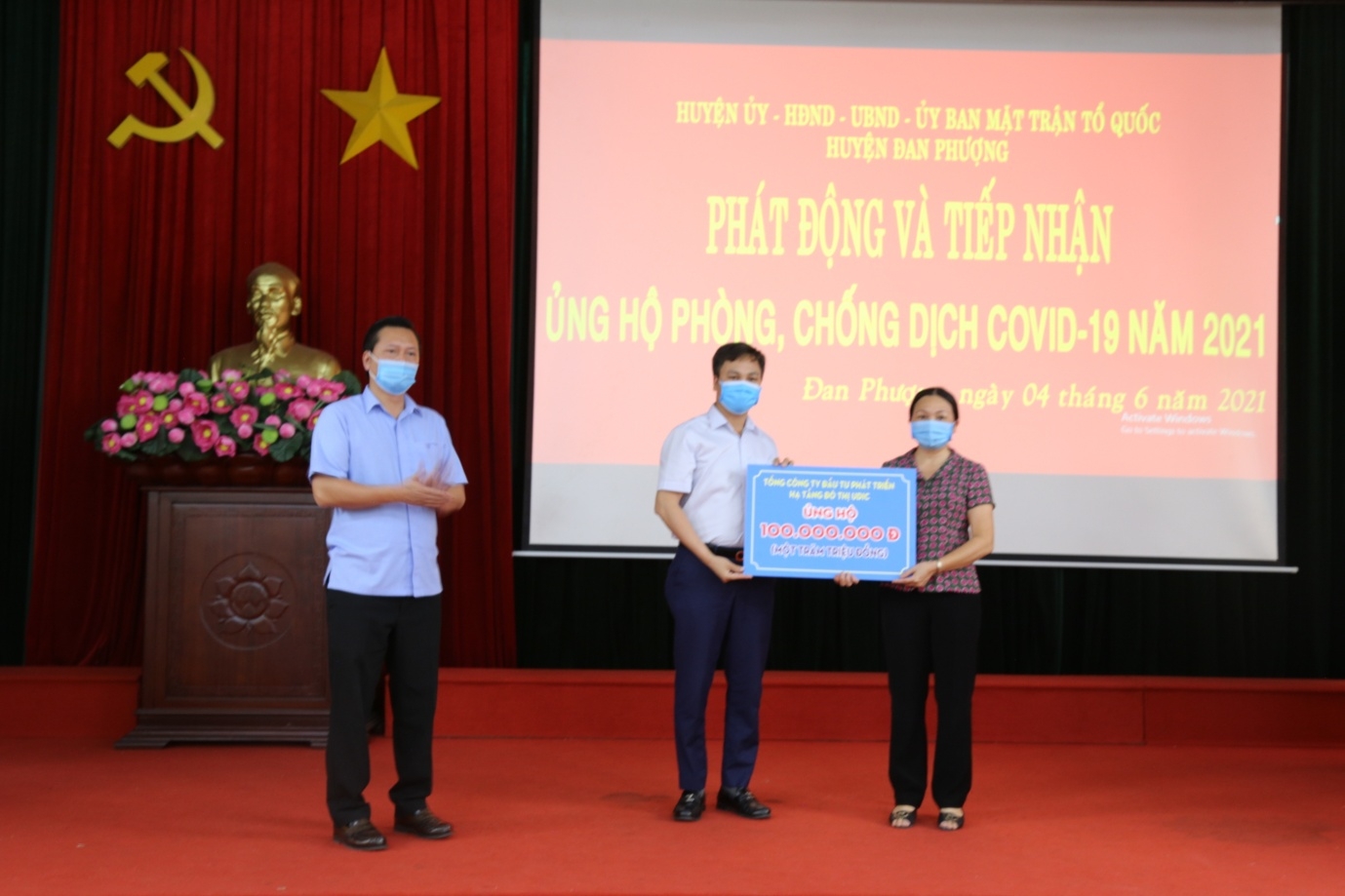 ha noi dan phuong tich cuc keu goi ung ho quy vac xin phong chong covid 19