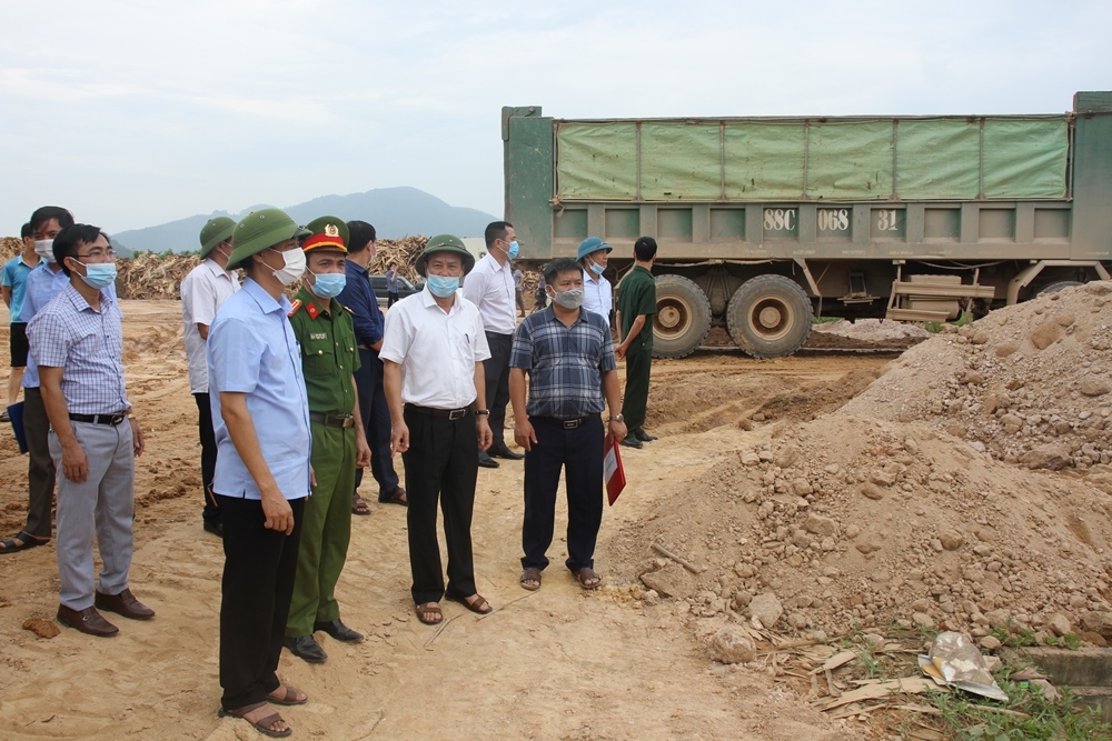 Vĩnh Phúc: Hội đồng bồi thường giải phóng mặt bằng huyện Lập Thạch tổ chức bàn giao mặt bằng tại xã Hợp Lý