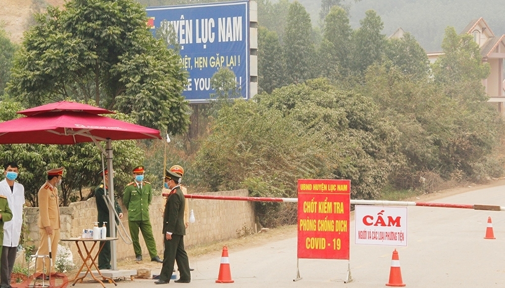 Bắc Giang: Liên tiếp kiểm điểm, phê bình cán bộ liên quan tới công tác phòng, chống dịch Covid-19