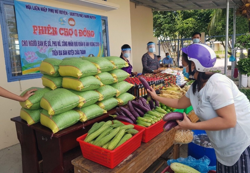 hau giang nguoi tu thanh pho ho chi minh va cac tinh thanh pho noi co dich ve dia phuong phai thuc hien xet nghiem va cach ly tap trung