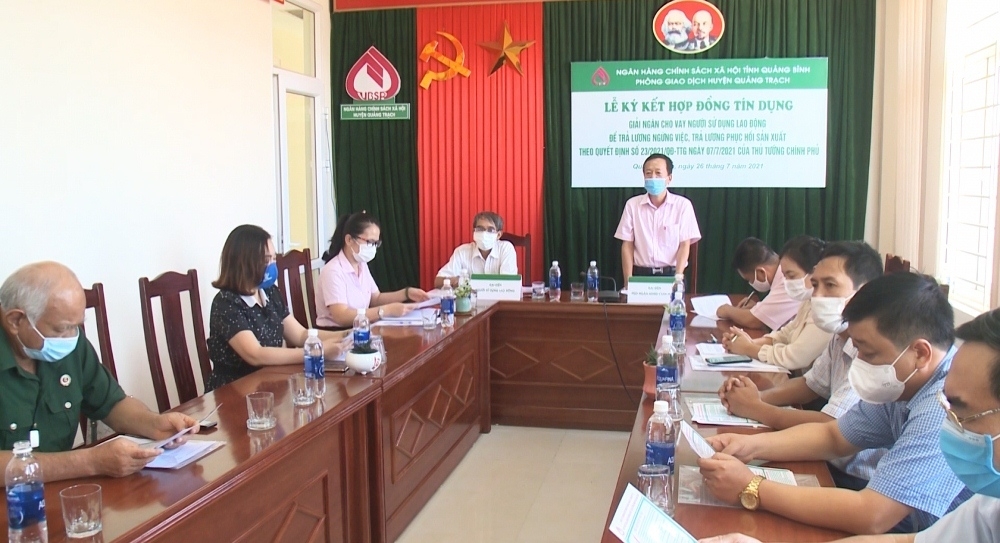 quang binh khan truong cho nguoi su dung lao dong vay tra luong phuc hoi san xuat