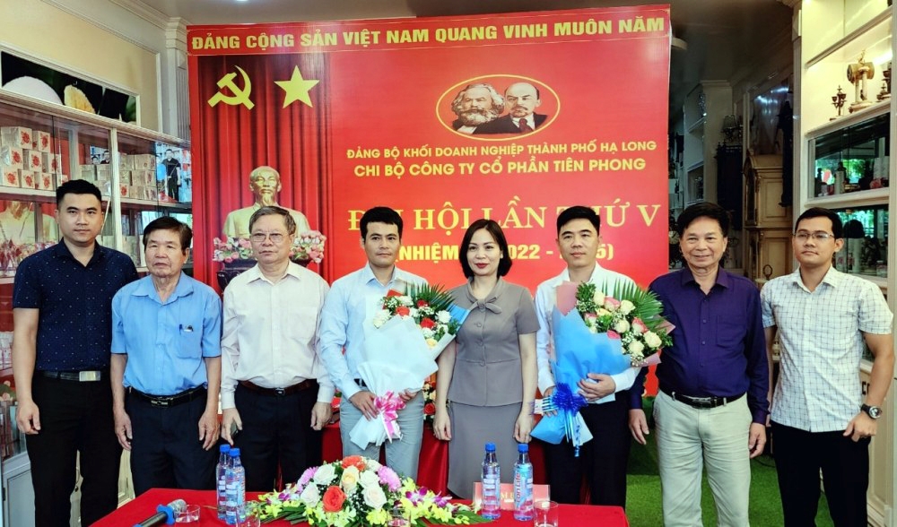 thanh uy ha long quang ninh xay dung chi bo 4 tot