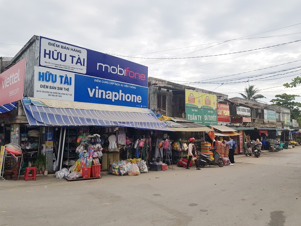 Thừa Thiên - Huế: Lấy mẫu xét nghiệm, sàng lọc Covid-19 trên diện rộng