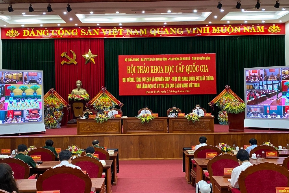 dai tuong vo nguyen giap nha lanh dao xuat sac cua cach mang viet nam