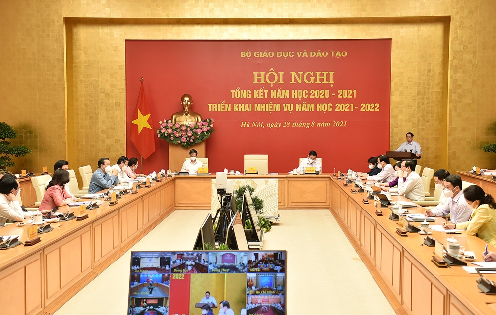 thu tuong pham minh chinh du hoi nghi toan quoc tong ket nam hoc 2020 2021 trien khai nhiem vu nam hoc 2021 2022