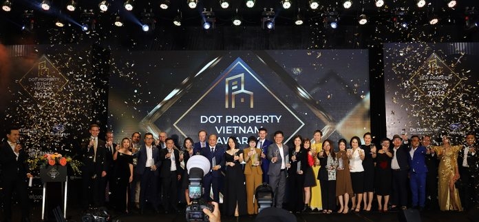 bai 1 dai gia bat dong san giau ngam lan kin hang loat chu dau tu lum xum hao danh tham gia giai dot property vietnam awards