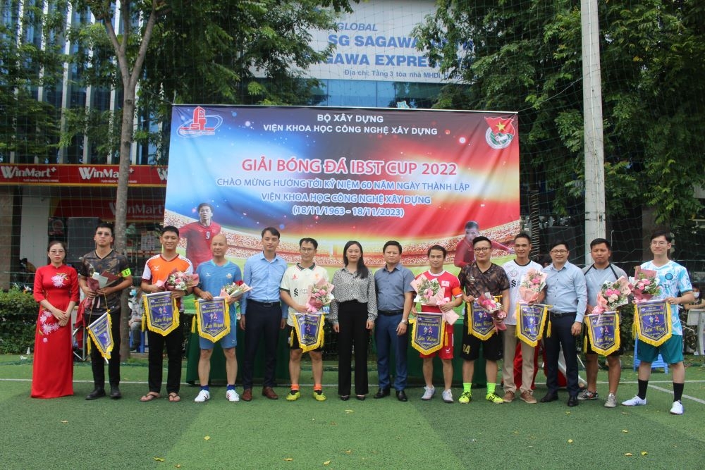 soi dong khoi tranh giai bong da ibst cup nam 2022