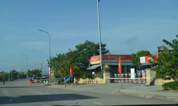 thua thien hue kiem soat nguoi va phuong tien ra vao trung tam huyen quang dien