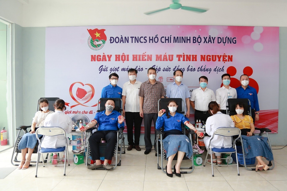 doan thanh nien bo xay dung phat dong ngay hoi hien mau tinh nguyen