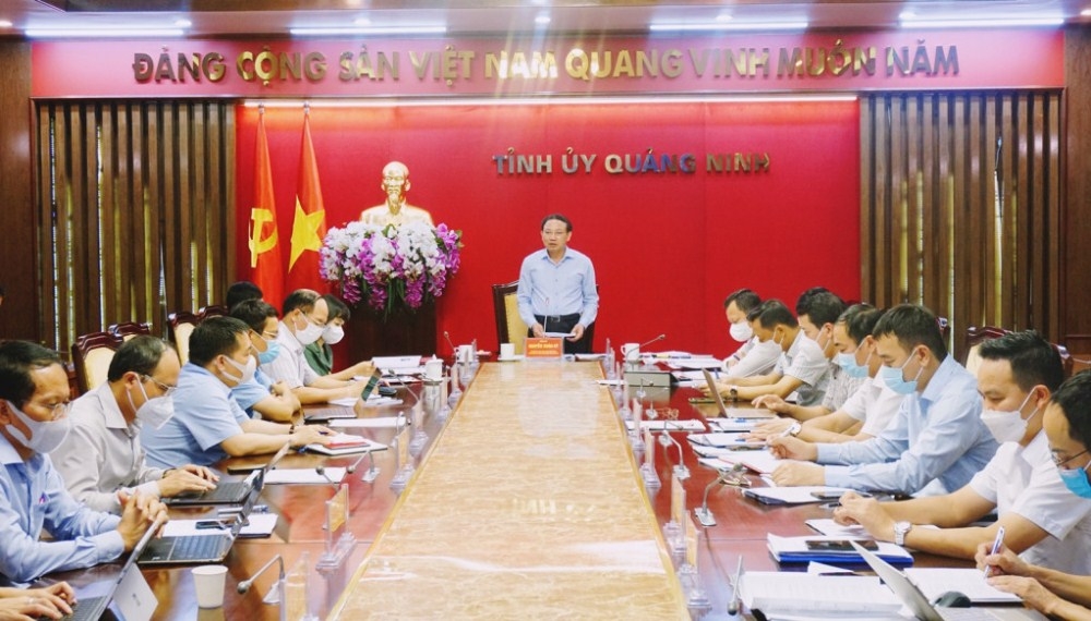 quang ninh lap ban do dau tu ngoai ngan sach vao khu kinh te van don