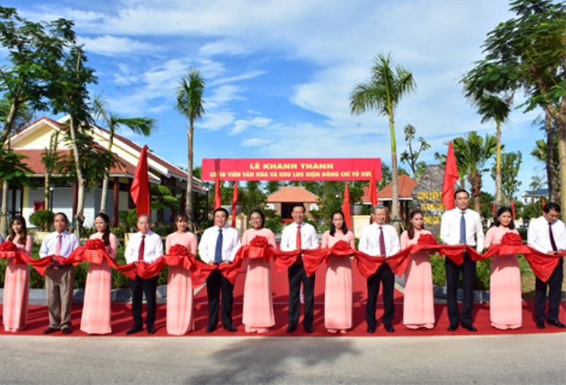 thua thien hue khanh thanh cong vien van hoa va khu luu niem to huu