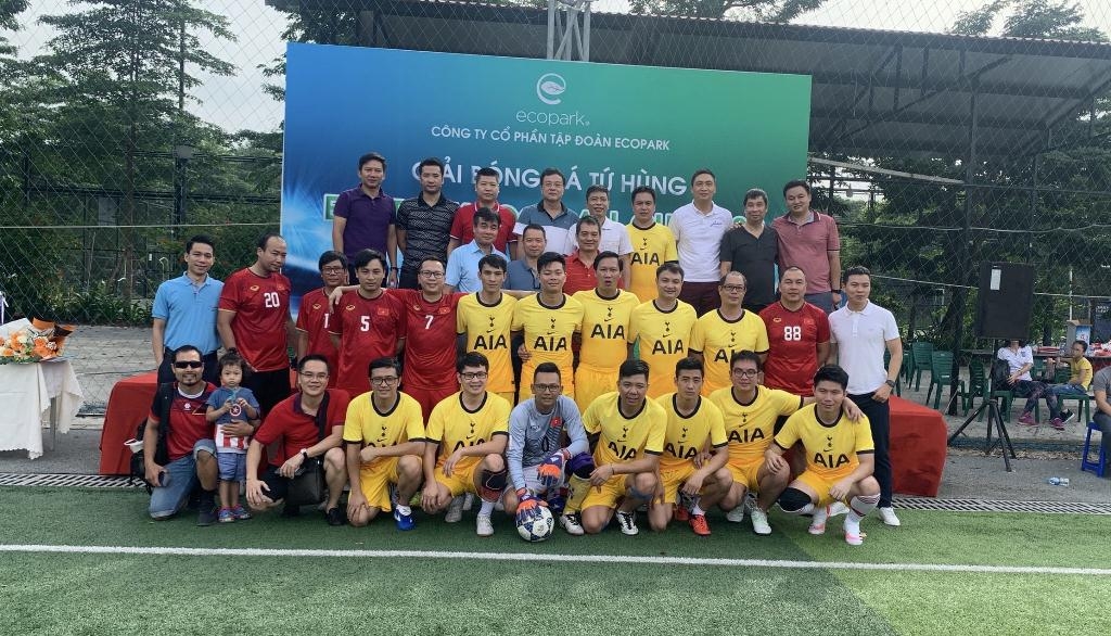 tung bung giai bong da tu hung ecopark football cup 2020