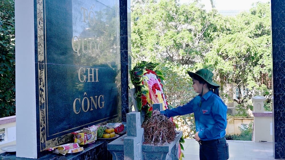 tuoi tre bo xay dung voi hanh trinh vi bien dao que huong