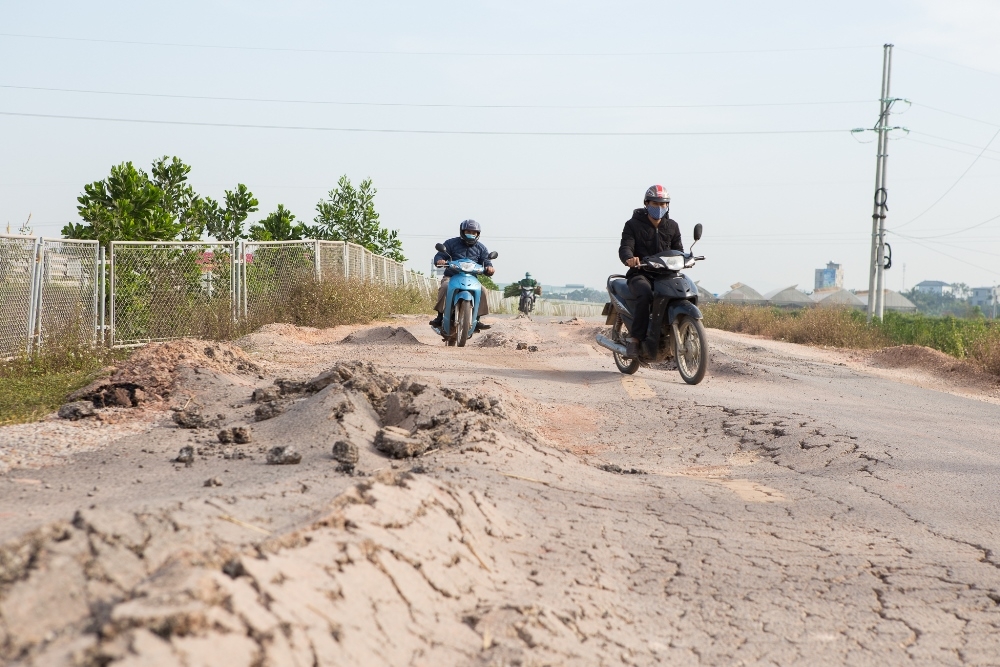 duong gom cao toc bac giang lang son vua dua vao su dung da xuong cap nghiem trong