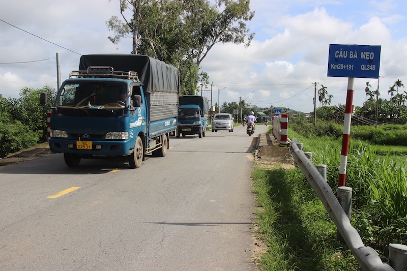 quang ngai cau ba meo tren quoc lo 24b khong dam bao an toan