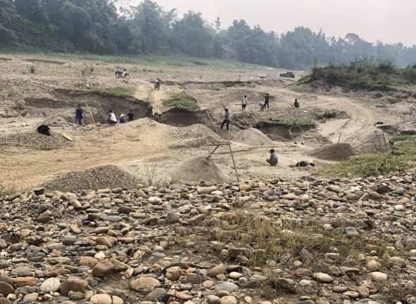 son duong tuyen quang can giai quyet dut diem tinh trang khai thac cat soi trai phep tren dia ban xa vinh loi