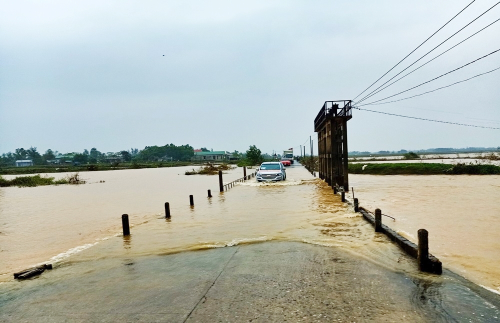 quang tri noi lo qua dap thai lai khi mua mua lu