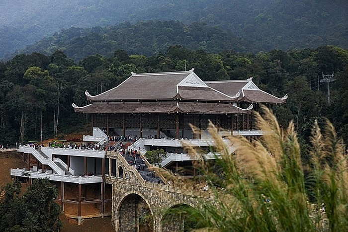 bac giang thoat khoi vung trung du lich bang don bay tay yen tu