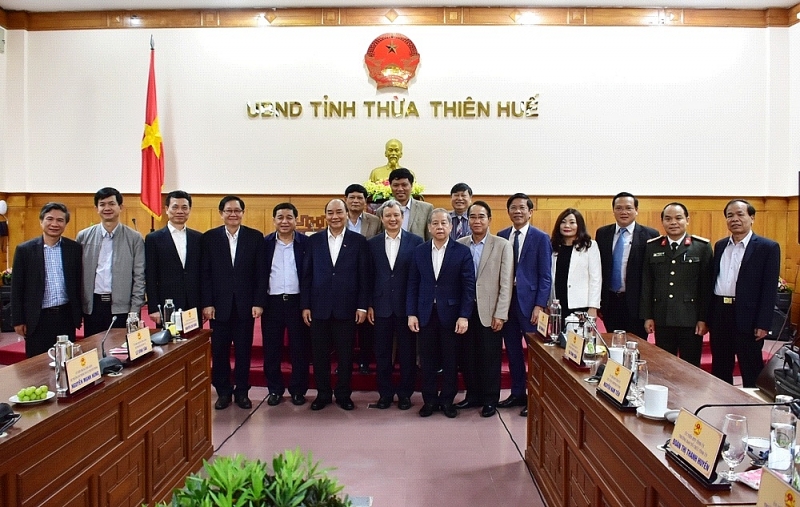 thu tuong chinh phu nguyen xuan phuc lam viec voi tinh thua thien hue