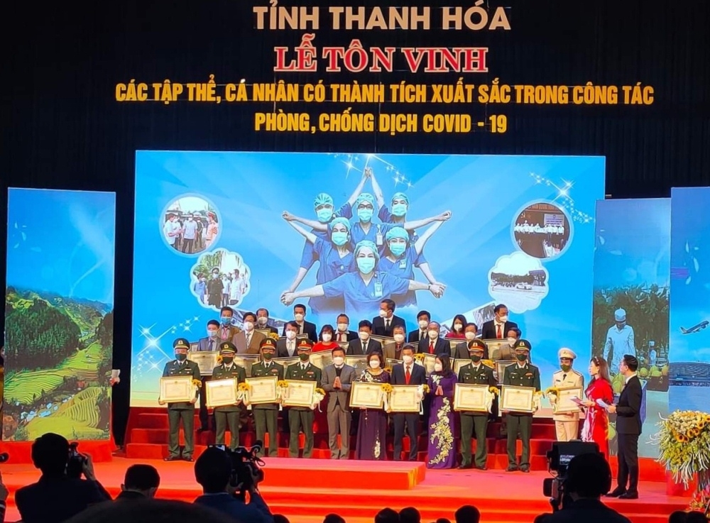 Thanh Hoá: Tôn vinh, khen thưởng các tập thể, cá nhân có thành tích xuất sắc trong phòng chống dịch Covid-19