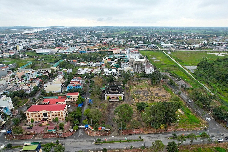 nhieu thiet ke an tuong tham gia thi tuyen phuong an kien truc trung tam hoi nghi va trien lam tinh quang ngai