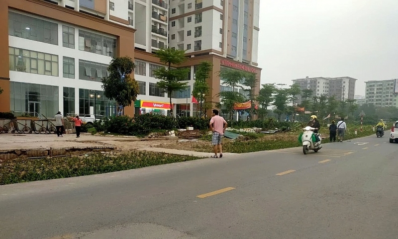 ha noi ubnd huyen thanh tri yeu cau xu ly loi di trai phep vao duong gom cao toc phap van cau gie