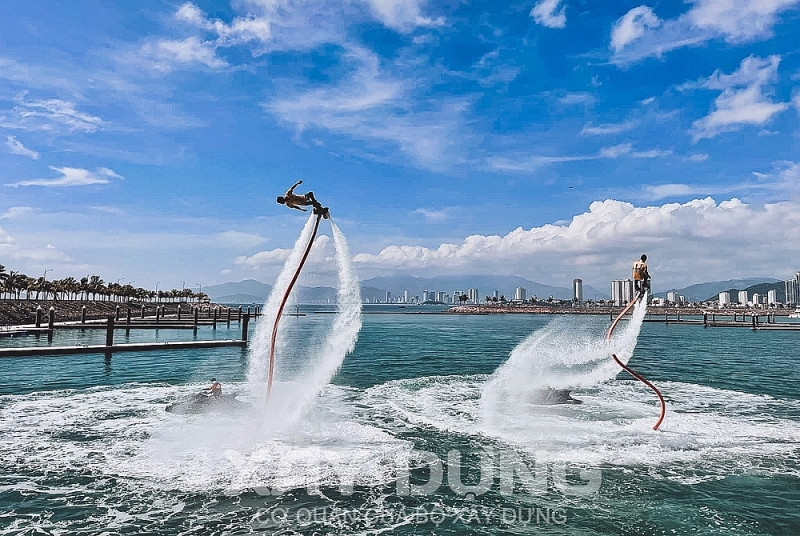 Nha Trang: Đông đúc du khách ngày lễ Giỗ tổ Hùng Vương