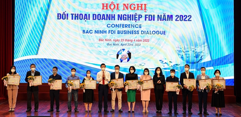 bac ninh doi thoai thao go kho khan cho doanh nghiep fdi nam 2022