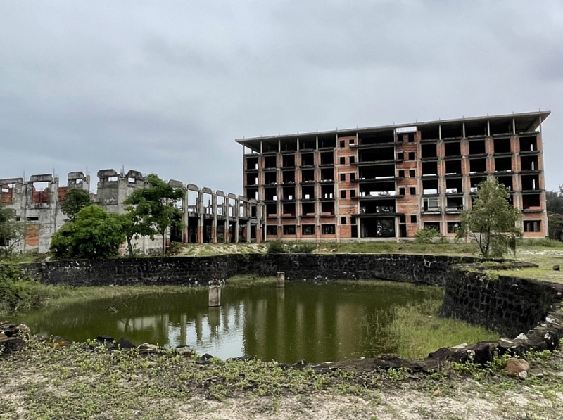 bai 23 nhieu du an du lich hoang phe tren khu dat vang tai quang tri