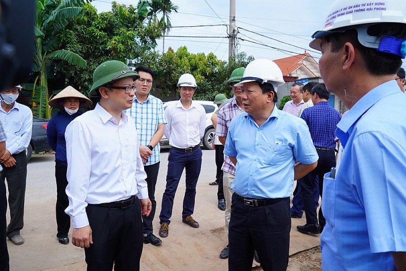 hai phong day nhanh tien do thuc hien cac du an dau tu xay dung va mo rong duong bo ven bien