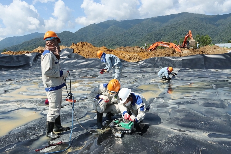 thua thien hue tap trung xu ly o nhiem dioxin tai san bay a so