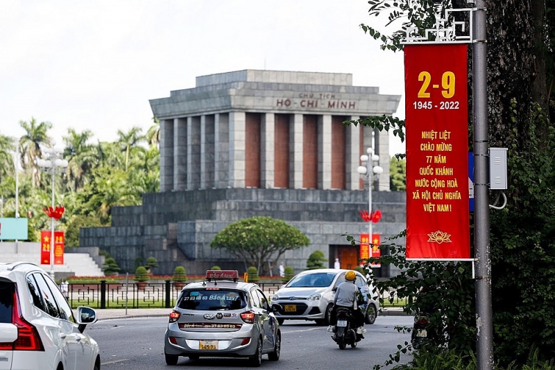 ha noi ruc do co hoa chao mung ngay quoc khanh 29