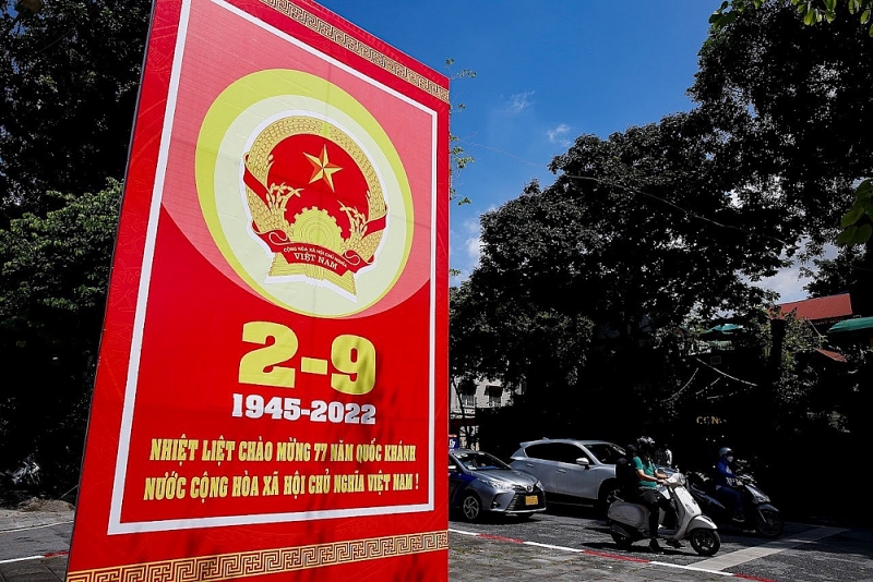 ha noi ruc do co hoa chao mung ngay quoc khanh 29