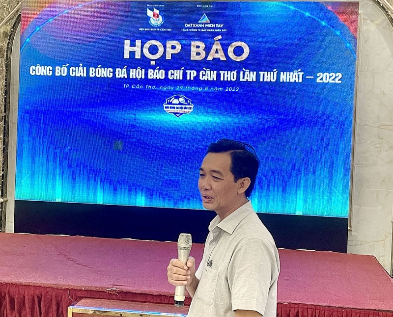 giai bong da bao chi thanh pho can tho lan thu i se khai mac ngay 79