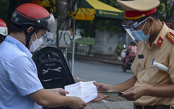 thu tuong yeu cau ha noi dieu chinh bat cap trong cap giay di duong