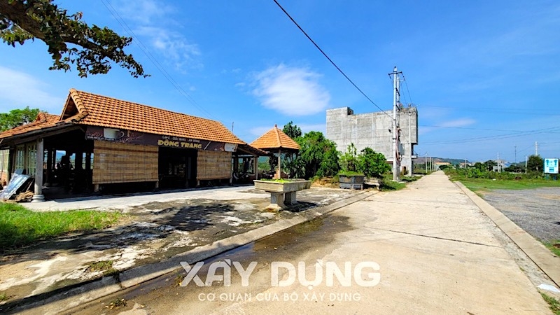 quang ngai dau gia dat o thi xa duc pho tao suc hut chua tung co