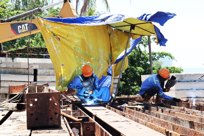 Sở Xây dựng Khánh Hòa: Triển khai đồng bộ nhiều giải pháp tháo gỡ khó khăn trong hoạt động thi công trên công trường xây dựng do dịch Covid-19