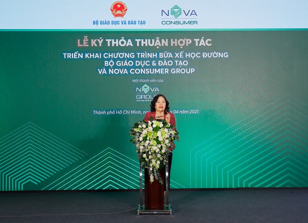 Nova Consumer Group mang “Bữa xế học đường” tới 5.000 học sinh tiểu học