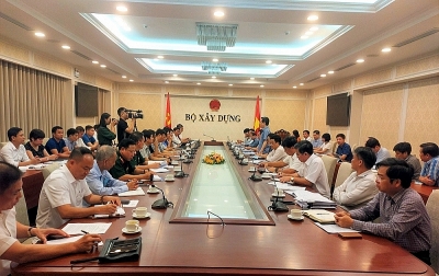 Ministry of Construction discusses how to solve difficulties for construction contractors