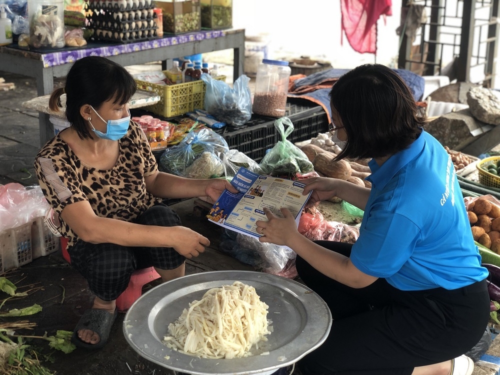 Quận Long Biên (Hà Nội): Hộ nghèo, cận nghèo khi tham gia BHXH tự nguyện được hỗ trợ 100% tiền đóng