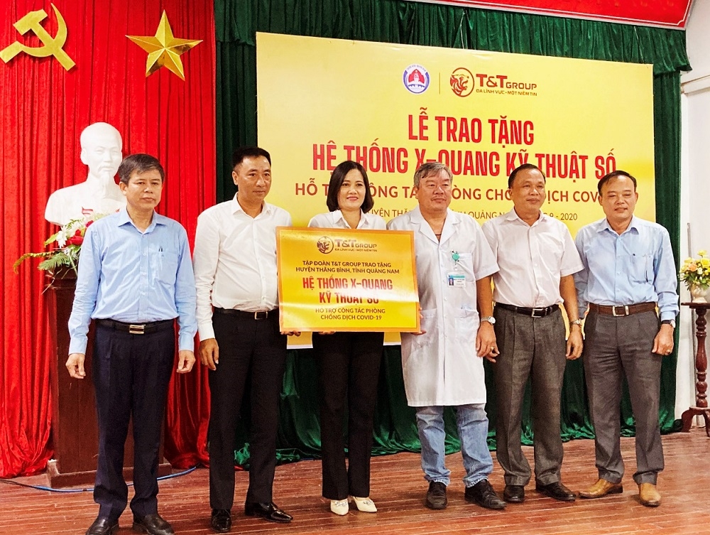 Quảng Nam: T&T Group trao tặng hệ thống X-Quang kỹ thuật số cho huyện Thăng Bình phòng chống dịch Covid-19