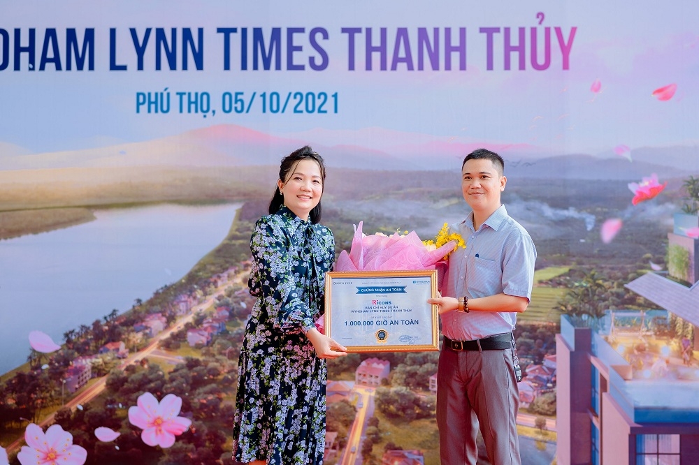 wyndham lynn times thanh thuy bieu tuong phu tho chinh thuc cat noc