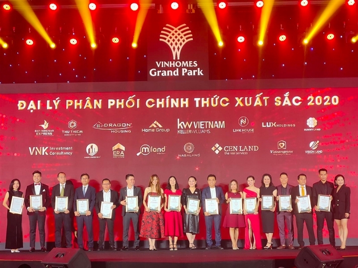 Công ty Bất động sản Express là đại lý phân phối F1 dự án Vinhomes Grand Park