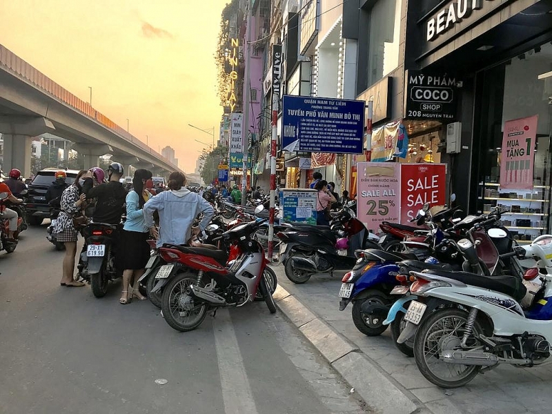 ha noi tinh trang lan chiem via he gia tang dip can tet