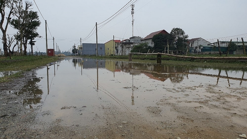 ha tinh ban dat dau gia khi ha tang khu quy hoach chua hoan thien day nha dau tu vao the tien thoai luong nan