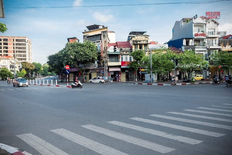 ha noi dat ten 38 duong va dieu chinh do dai 9 tuyen pho