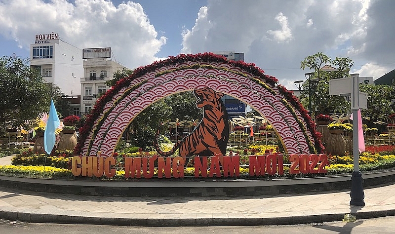 thanh pho quang ngai khong trang tri tet cong vien ba to