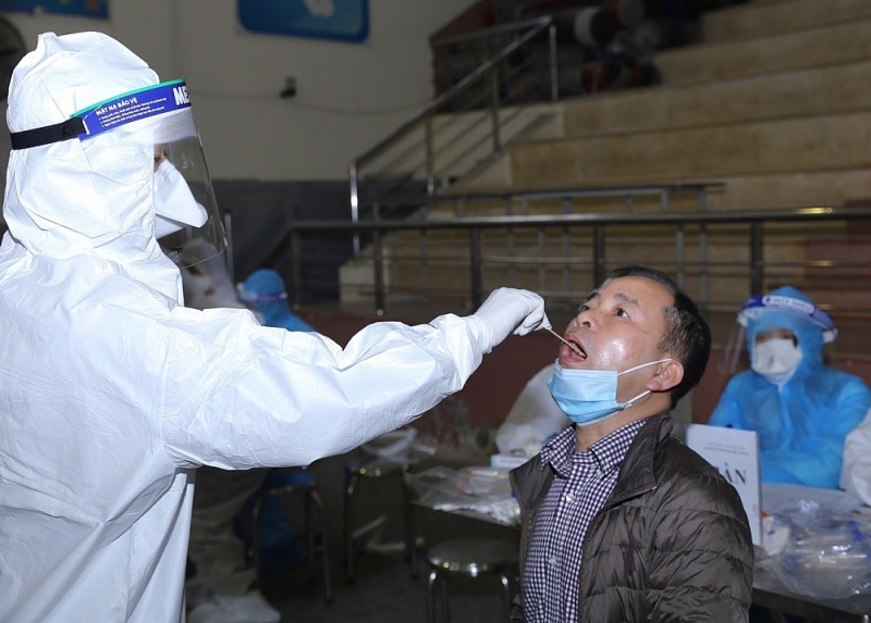 ha noi se uu tien ngan sach mua vaccine ngua covid 19 cho toan bo nguoi dan thu do