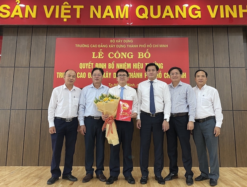 cong bo quyet dinh bo nhiem hieu truong truong cao dang xay dung thanh pho ho chi minh