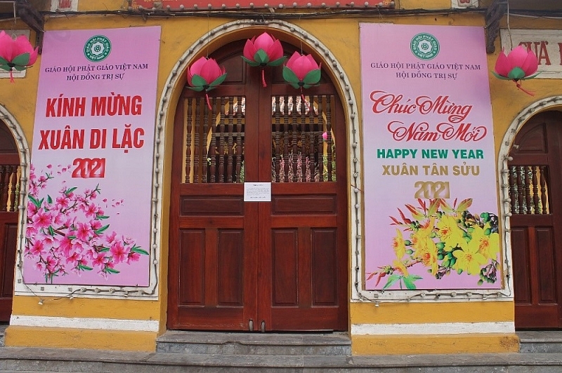 ha noi pho phuong vang lang trong ngay dau tien di lam sau ky nghi tet